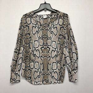 Cabi Women Long Sleeve Blouse Top Shirt Size Small Animal Print B228 -30